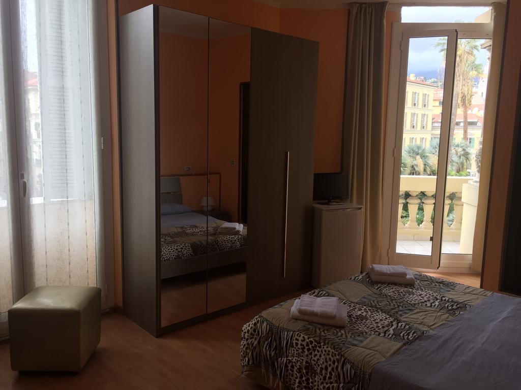 Locanda Beatrice San Remo Buitenkant foto